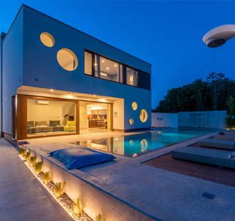 Villa Breeze pool